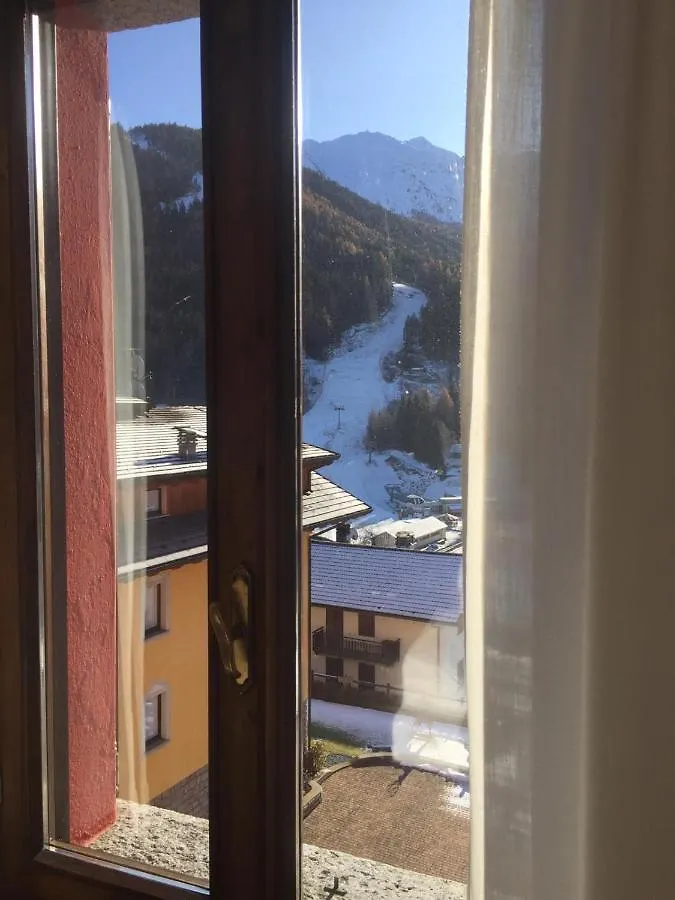 Hotel Adamello Temu